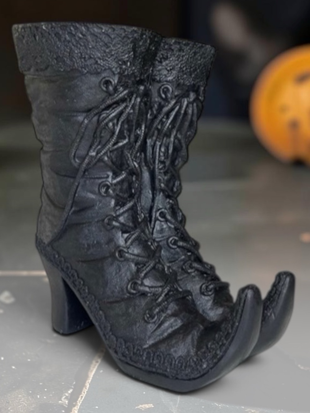 Victorian Witches Boots Planter/Decor, Black, NWT 🧙♀️